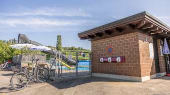 E-Bike Ladestation Badi Hallau