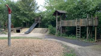 Spielplatz Breitenauwegli Spielplatz Breitenauwegli