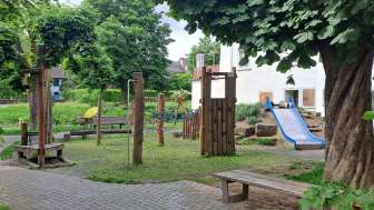 Spielplatz Falken