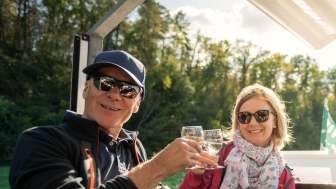Schiff und Wein © Ernst Mändli AG
