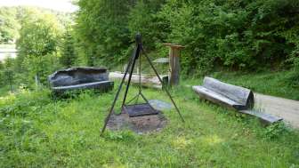 Grillstelle Blockhütte Bargen